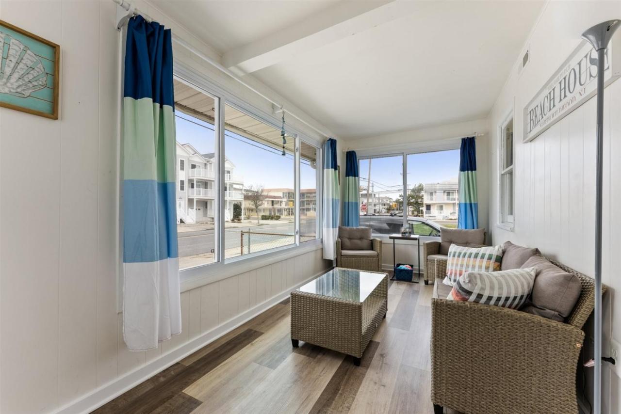 Newly Renovated 4 Bedroom Home Only 2 Blocks From The Beach! Wildwood Ngoại thất bức ảnh